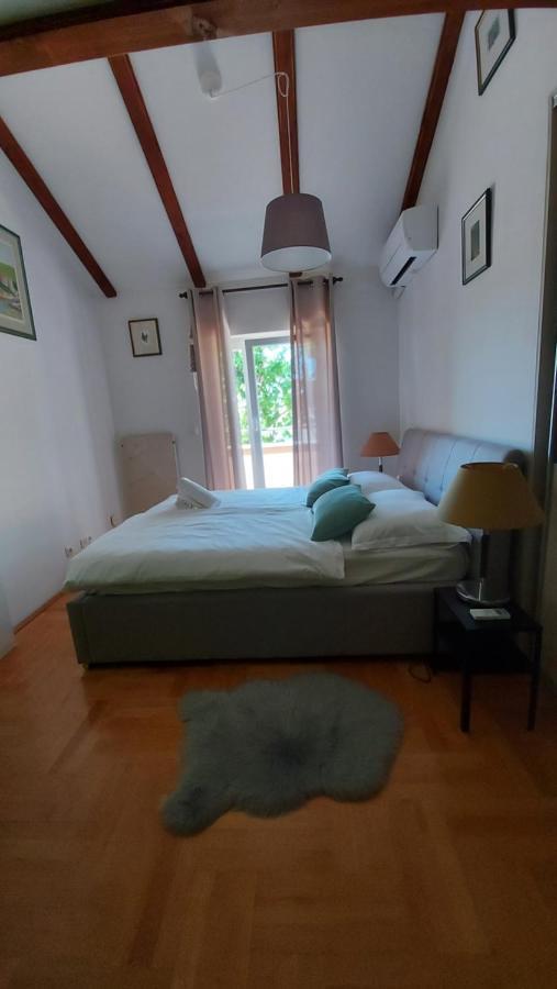 Apartment Sun View Mali Losinj Bagian luar foto
