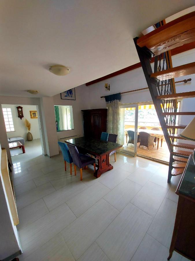Apartment Sun View Mali Losinj Bagian luar foto