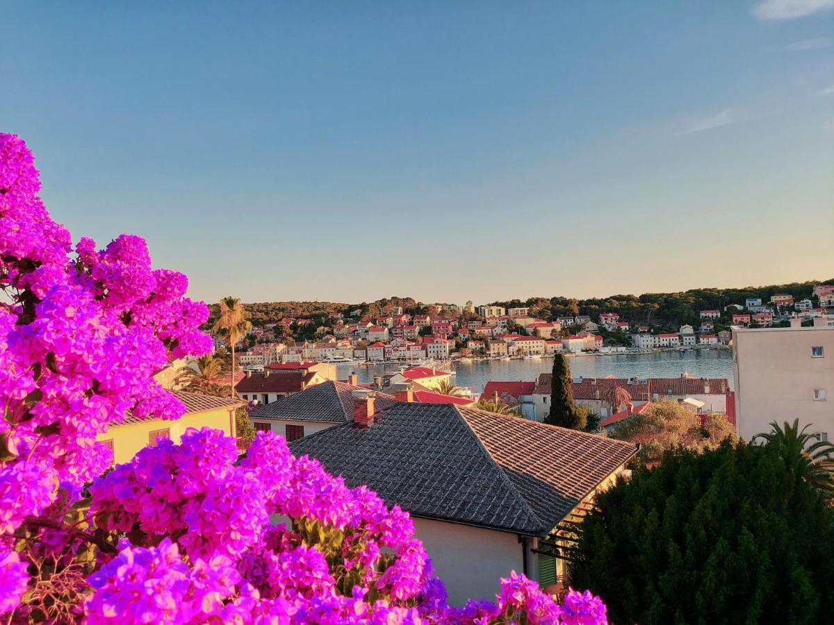 Apartment Sun View Mali Losinj Bagian luar foto