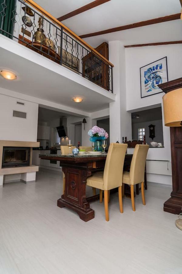 Apartment Sun View Mali Losinj Bagian luar foto
